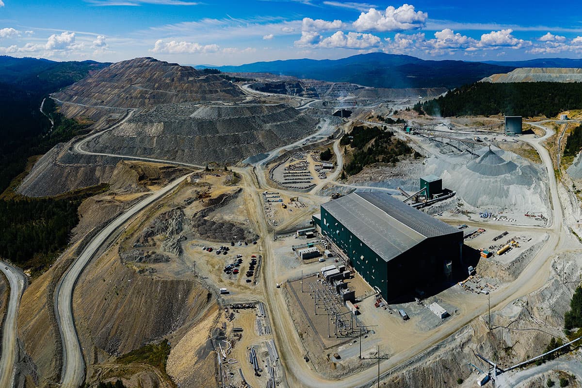 panormaic view of copper mountain mine
